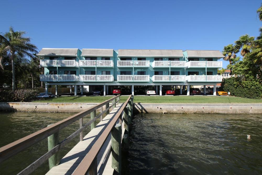 Anna Maria Island Retreat